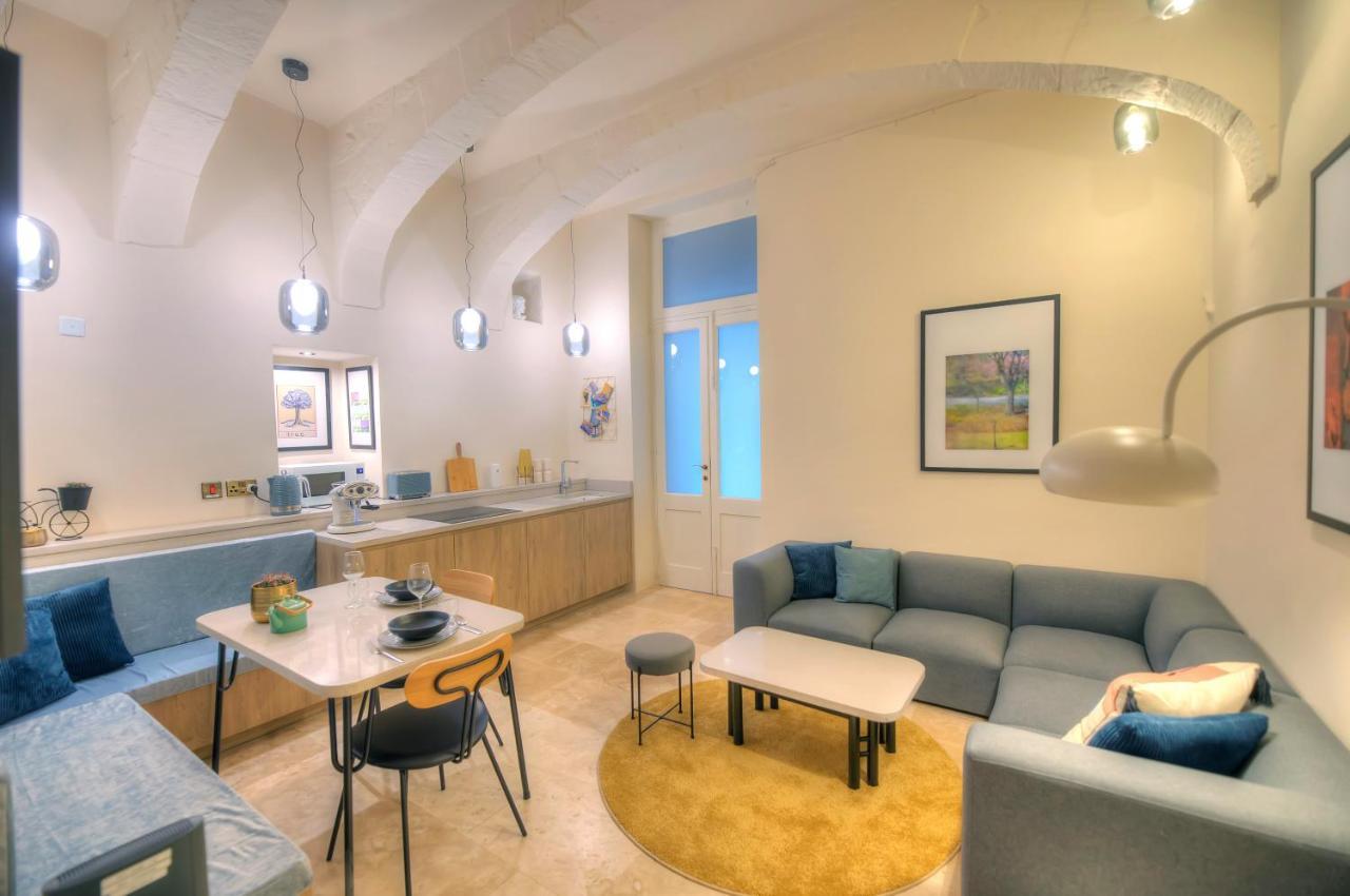 Apartment Stylish & Traditional 1 Bedroom Ddem1-1 Valletta