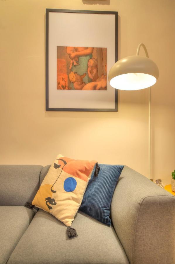 Apartment Stylish & Traditional 1 Bedroom Ddem1-1