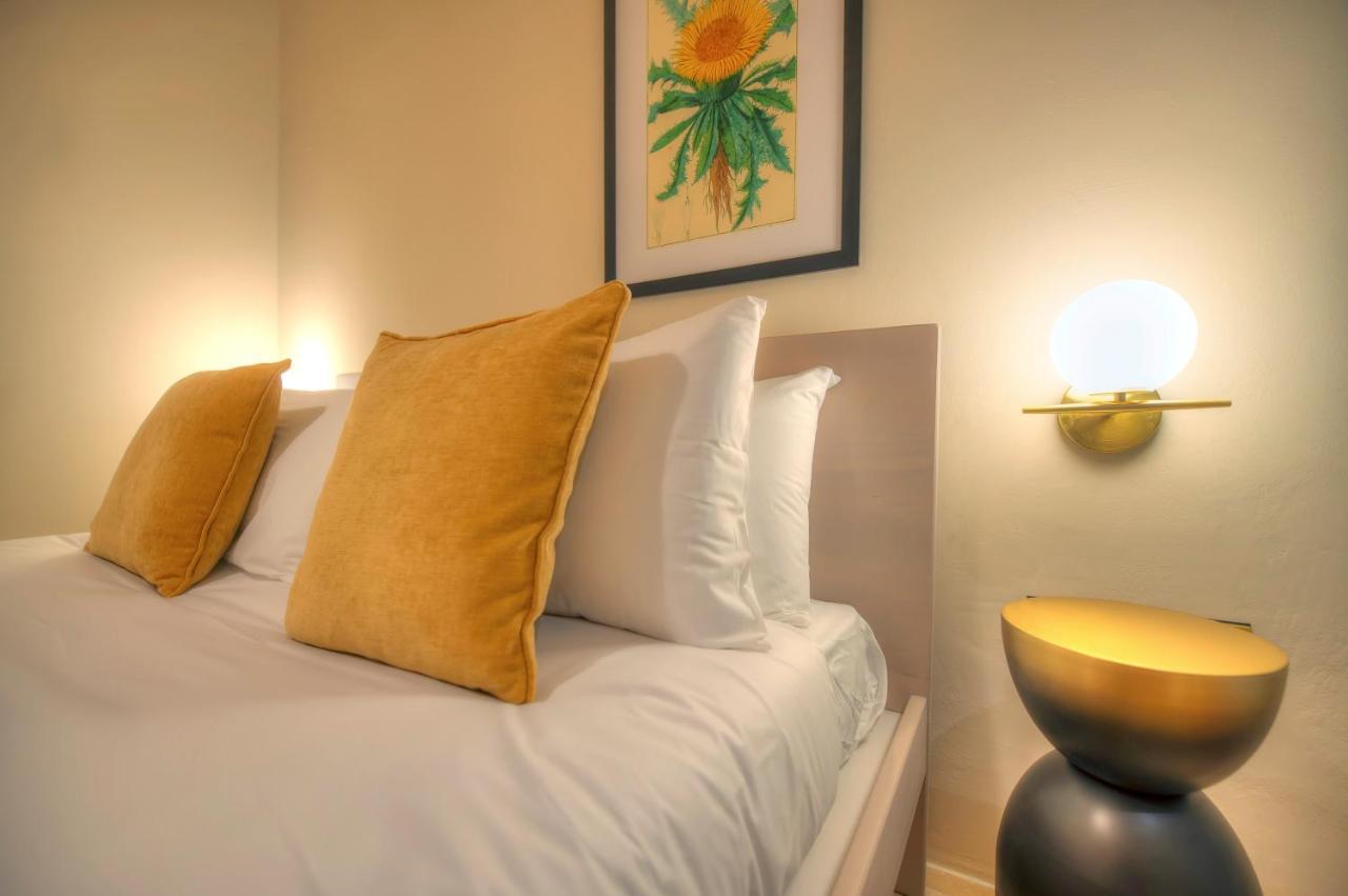Stylish & Traditional 1 Bedroom Ddem1-1 Apartment *
